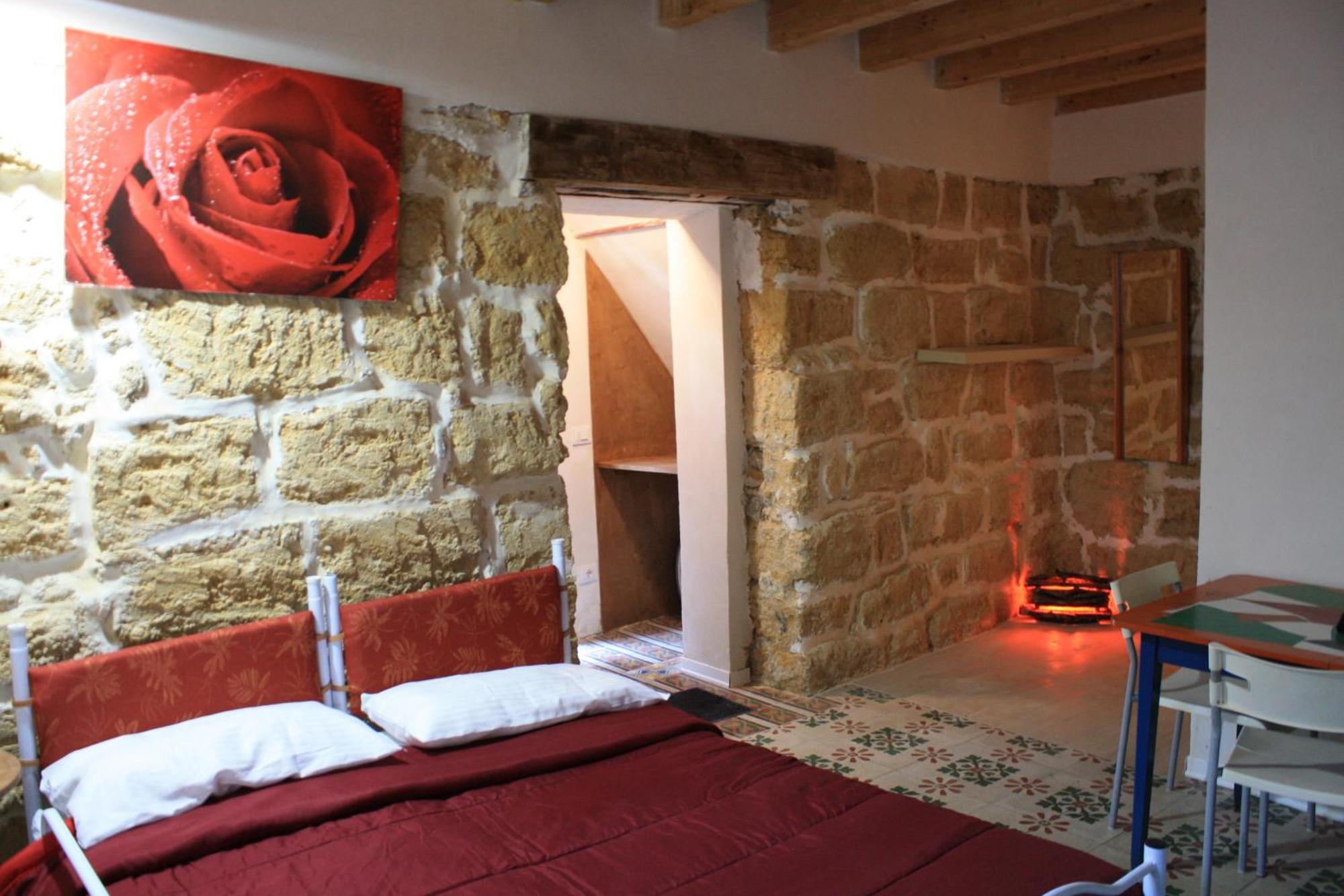 Hotel Casa Lerux Agrigento Exterior foto